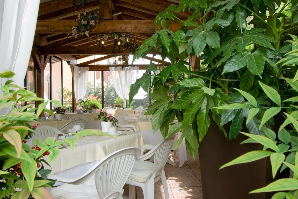 Hotel Ferro Di Cavallo Pavullo nel Frignano Exterior photo